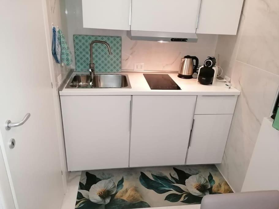 Fiumicino Aeroporto Casa Vacanze Iris Εξωτερικό φωτογραφία
